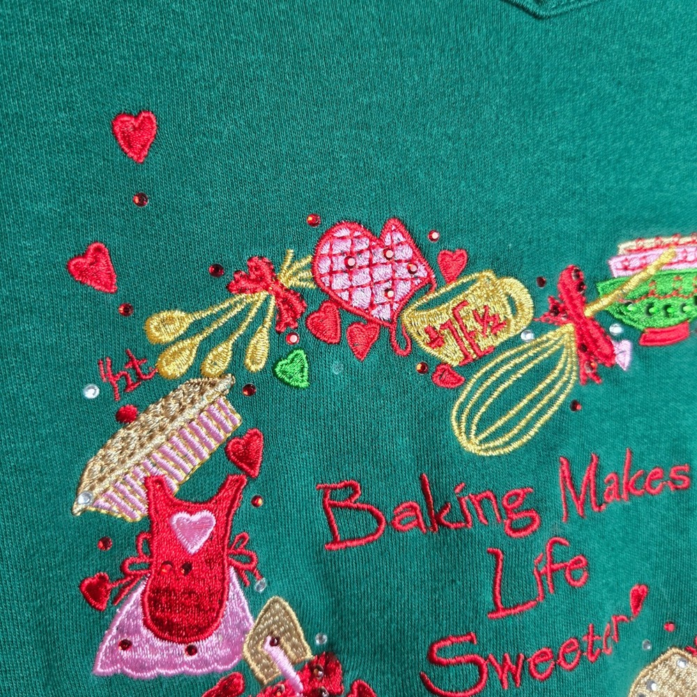 Quaker Factory Green Embroidered Holiday Baking Makes Life Sweeter Top Size S - Picture 7 of 8